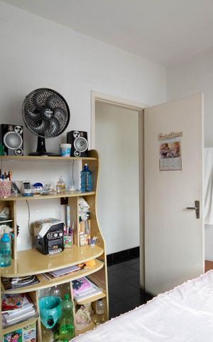 Casa à venda com 180m², 3 quartos e 2 vagas Casa à venda com 180m², 3 quartos e 2 vagasQuarto 2