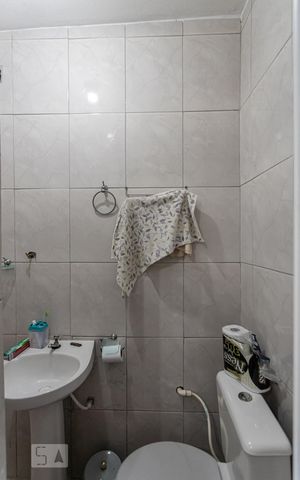 Casa à venda com 101m², 3 quartos e 1 vagaBanheiro Casa dos Fundos