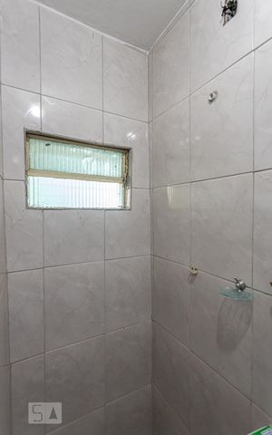 Casa à venda com 101m², 3 quartos e 1 vagaBanheiro Casa dos Fundos