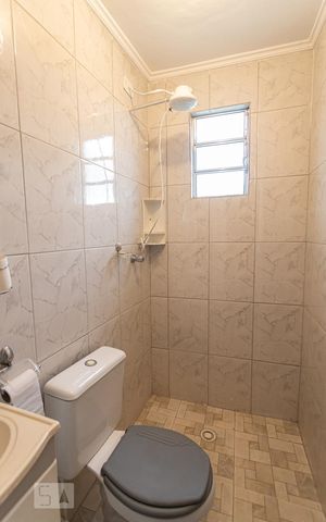 Casa à venda com 101m², 3 quartos e 1 vagaBanheiro Suite