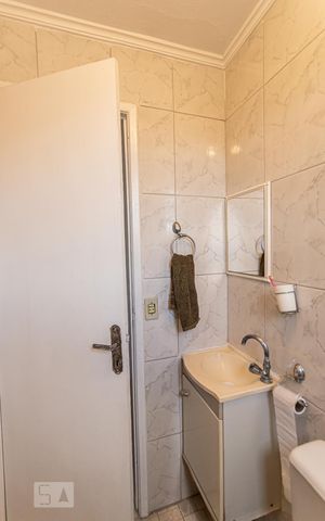 Casa à venda com 101m², 3 quartos e 1 vagaBanheiro Suite