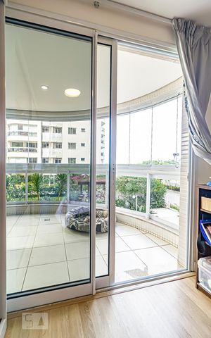 Apartamento para alugar com 85m², 2 quartos e 1 vaga Apartamento para alugar com 85m², 2 quartos e 1 vagaQuarto 1