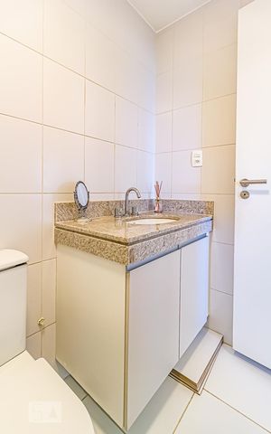 Apartamento para alugar com 85m², 2 quartos e 1 vaga Apartamento para alugar com 85m², 2 quartos e 1 vagaBanheiro Social