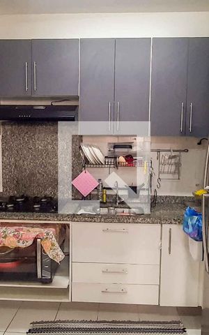 Apartamento à venda com 45m², 2 quartos e 1 vaga Apartamento à venda com 45m², 2 quartos e 1 vagaCozinha