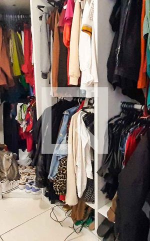 Apartamento à venda com 45m², 2 quartos e 1 vaga Apartamento à venda com 45m², 2 quartos e 1 vagaCloset do Quarto 2