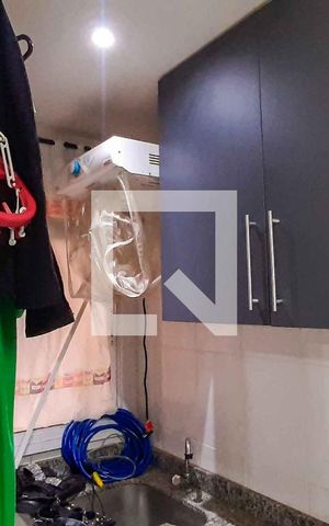 Apartamento à venda com 45m², 2 quartos e 1 vaga Apartamento à venda com 45m², 2 quartos e 1 vagaÁrea de Serviço