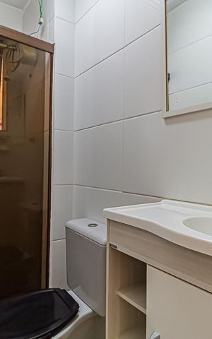 Apartamento à venda com 57m², 2 quartos e 1 vaga Apartamento à venda com 57m², 2 quartos e 1 vagaBanheiro
