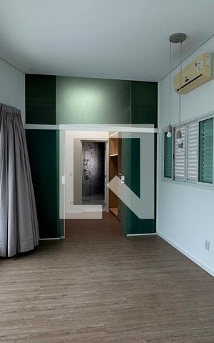 Casa de condomínio para alugar com 400m², 3 quartos e 4 vagasSuíte 1