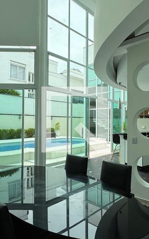 Casa de condomínio para alugar com 400m², 3 quartos e 4 vagasSala de Jantar