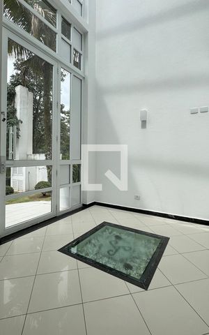 Casa de condomínio para alugar com 400m², 3 quartos e 4 vagasHall de entrada
