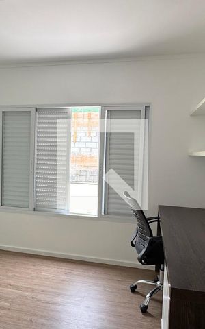 Casa de condomínio para alugar com 400m², 3 quartos e 4 vagasSuíte 2
