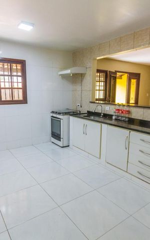 Casa à venda com 115m², 3 quartos e 2 vagasCozinha