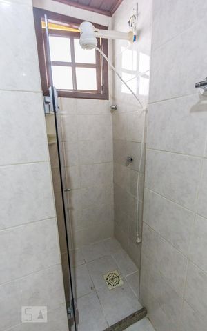 Casa à venda com 115m², 3 quartos e 2 vagasBanheiro Social