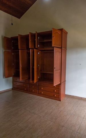 Casa à venda com 115m², 3 quartos e 2 vagasSuíte