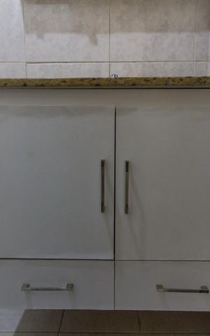 Casa à venda com 115m², 3 quartos e 2 vagasBanheiro Social