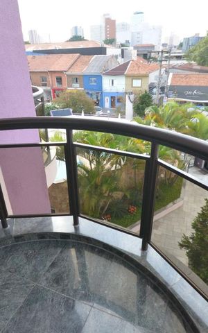 Apartamento à venda com 118m², 3 quartos e 2 vagas Apartamento à venda com 118m², 3 quartos e 2 vagasVaranda da Sala