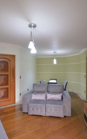 Apartamento à venda com 118m², 3 quartos e 2 vagas Apartamento à venda com 118m², 3 quartos e 2 vagasSala