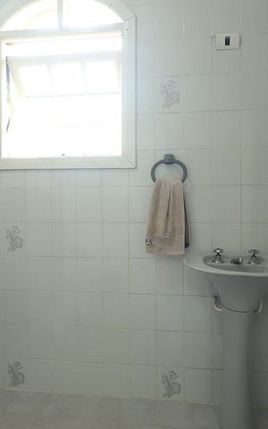 Casa à venda com 177m², 3 quartos e 2 vagasBanheiro da Suíte 1