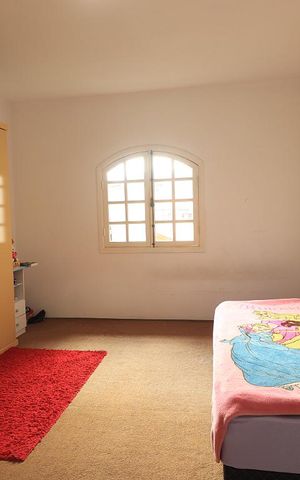 Casa à venda com 177m², 3 quartos e 2 vagasSuíte 3