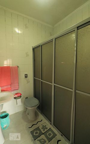 Casa à venda com 177m², 3 quartos e 2 vagasBanheiro da Suíte 3