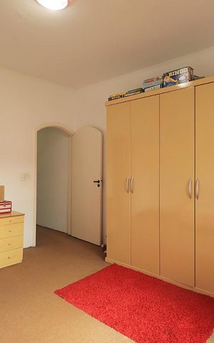 Casa à venda com 177m², 3 quartos e 2 vagasSuíte 3