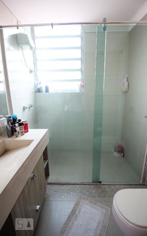 Apartamento à venda com 135m², 3 quartos e 1 vagaBanheiro da Suíte 