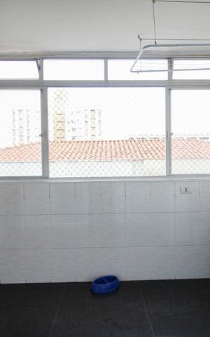 Apartamento à venda com 135m², 3 quartos e 1 vagaÁrea de Serviço