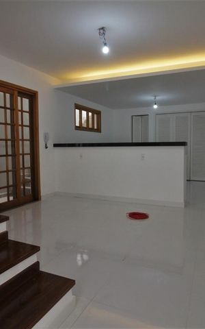 Casa para alugar com 185m², 3 quartos e 2 vagasCorredor