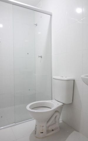 Casa para alugar com 185m², 3 quartos e 2 vagasBanheiro da suíte 2