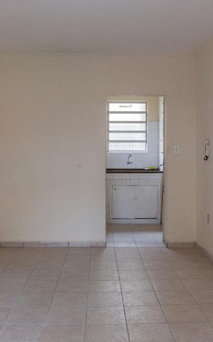 Studio para alugar com 25m², 1 quarto e sem vaga Studio para alugar com 25m², 1 quarto e sem vagaStudio