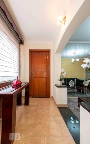 Apartamento à venda com 110m², 3 quartos e 2 vagas Apartamento à venda com 110m², 3 quartos e 2 vagasHall de Entrada
