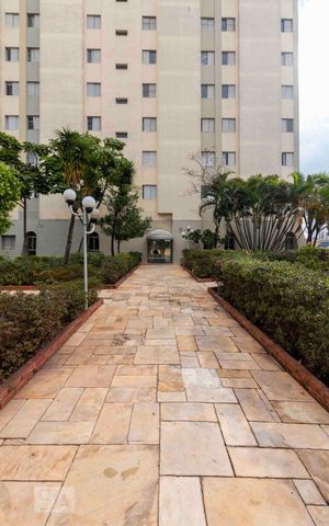 Apartamento à venda com 110m², 3 quartos e 2 vagas Apartamento à venda com 110m², 3 quartos e 2 vagasFachada do Bloco