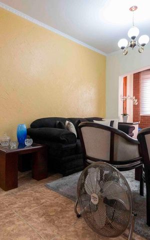 Apartamento à venda com 110m², 3 quartos e 2 vagas Apartamento à venda com 110m², 3 quartos e 2 vagasSala