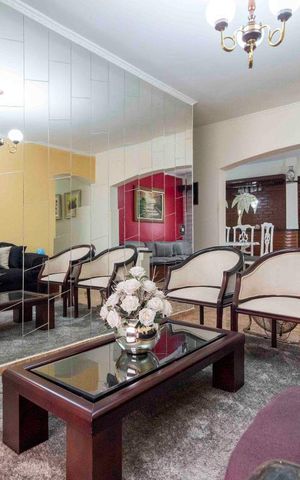 Apartamento à venda com 110m², 3 quartos e 2 vagas Apartamento à venda com 110m², 3 quartos e 2 vagasSala