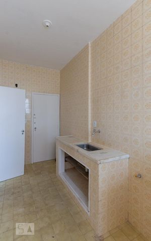 Apartamento à venda com 105m², 3 quartos e 1 vagaCozinha e Área de Serviço