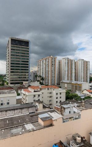 Apartamento à venda com 105m², 3 quartos e 1 vagaVista