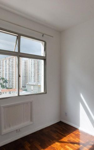 Apartamento à venda com 105m², 3 quartos e 1 vagaQuarto 1