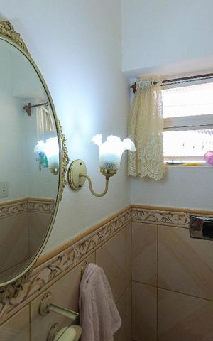 Apartamento para alugar com 100m², 3 quartos e sem vaga Apartamento para alugar com 100m², 3 quartos e sem vagaBanheiro Social