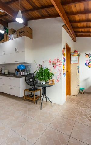 Casa à venda com 99m², 2 quartos e 2 vagas Casa à venda com 99m², 2 quartos e 2 vagasCobertura