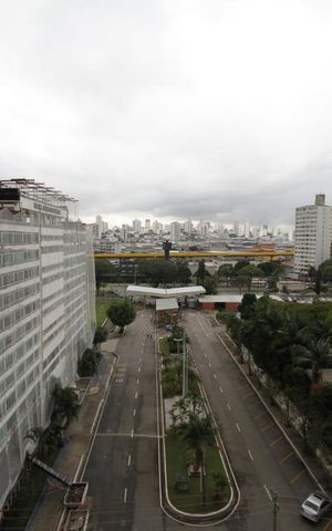Apartamento à venda com 54m², 2 quartos e sem vagaVista
