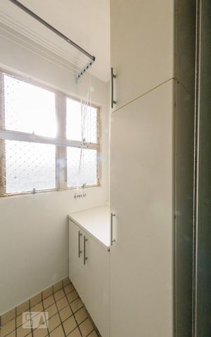 Apartamento à venda com 70m², 2 quartos e 2 vagas Apartamento à venda com 70m², 2 quartos e 2 vagasÁrea de Serviço