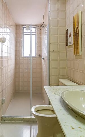 Apartamento à venda com 142m², 2 quartos e 1 vaga Apartamento à venda com 142m², 2 quartos e 1 vagaBanheiro Social