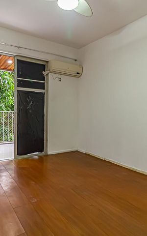 Apartamento à venda com 142m², 2 quartos e 1 vaga Apartamento à venda com 142m², 2 quartos e 1 vagaQuarto 2 - Suíte