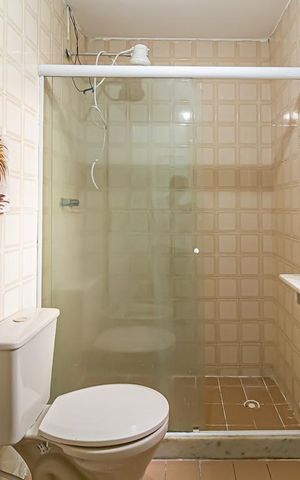 Apartamento à venda com 142m², 2 quartos e 1 vaga Apartamento à venda com 142m², 2 quartos e 1 vagaBanheiro da Suíte