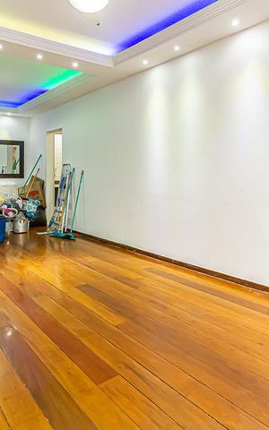Apartamento à venda com 142m², 2 quartos e 1 vaga Apartamento à venda com 142m², 2 quartos e 1 vagaSala