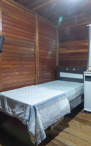 Casa à venda com 300m², 5 quartos e 2 vagas Casa à venda com 300m², 5 quartos e 2 vagasQuarto 1