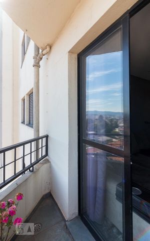 Apartamento para alugar com 69m², 2 quartos e 1 vagaVaranda