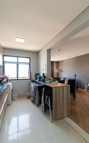 Apartamento para alugar com 69m², 2 quartos e 1 vagaCozinha