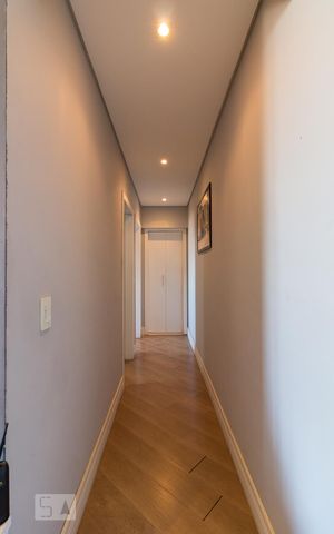 Apartamento para alugar com 69m², 2 quartos e 1 vagaCorredor