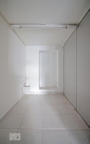Casa à venda com 342m², 3 quartos e 2 vagas Casa à venda com 342m², 3 quartos e 2 vagasQuarto 2 na Garagem
